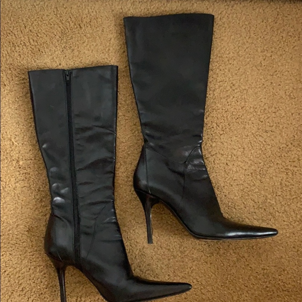 Charles David black tall sexy leather boot Size 7.5 Heels worn